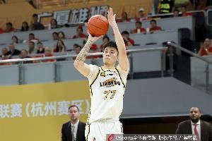 媒体人解读：辽宁官宣确认了这笔交易是张镇麟主动想离开